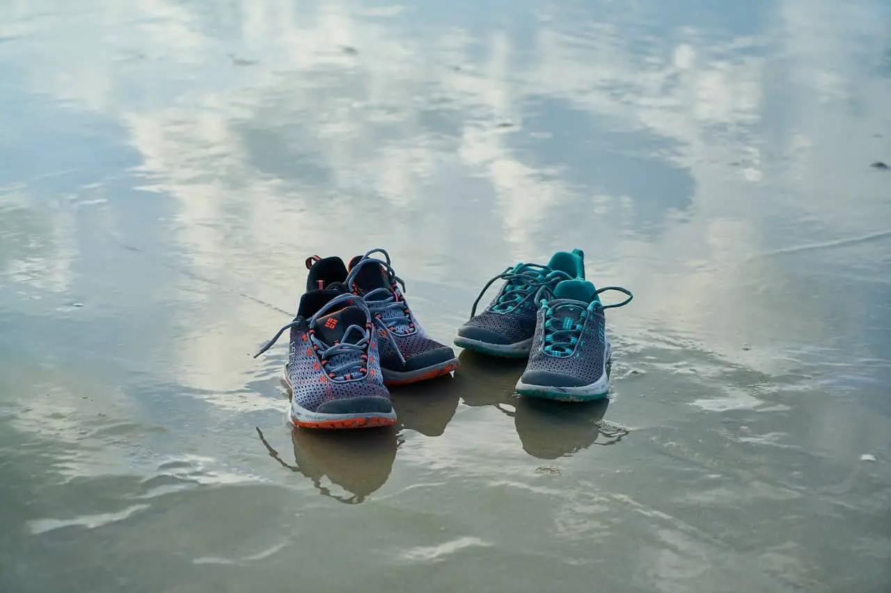 best lightweight waterproof walking shoes