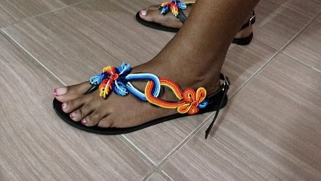 Sandals Elastic BENEFITS